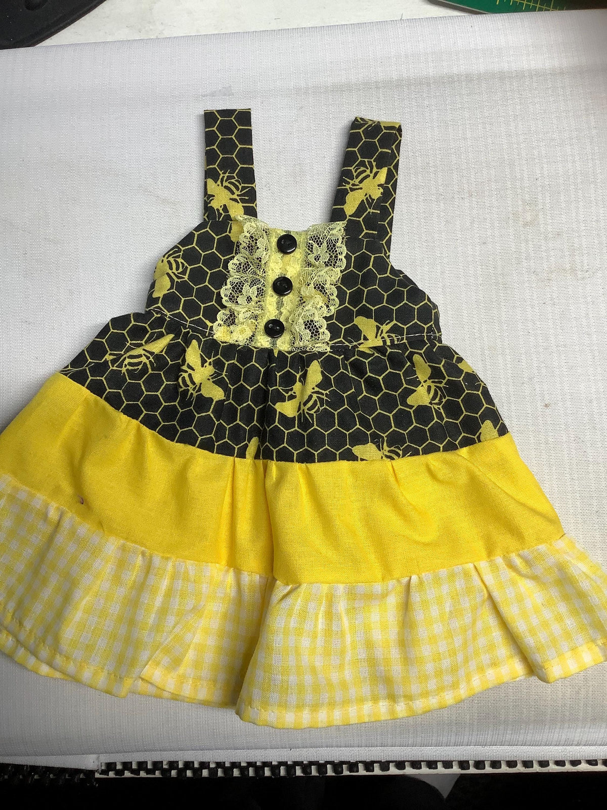 Dainty Ruffles